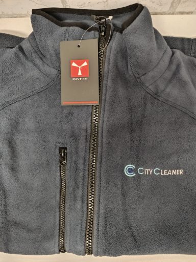 Bestickte Fleecejacke