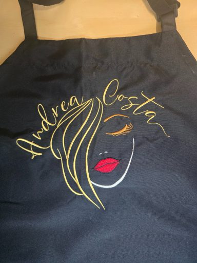 Bestickte Schürzen für Kosmetikerinnen